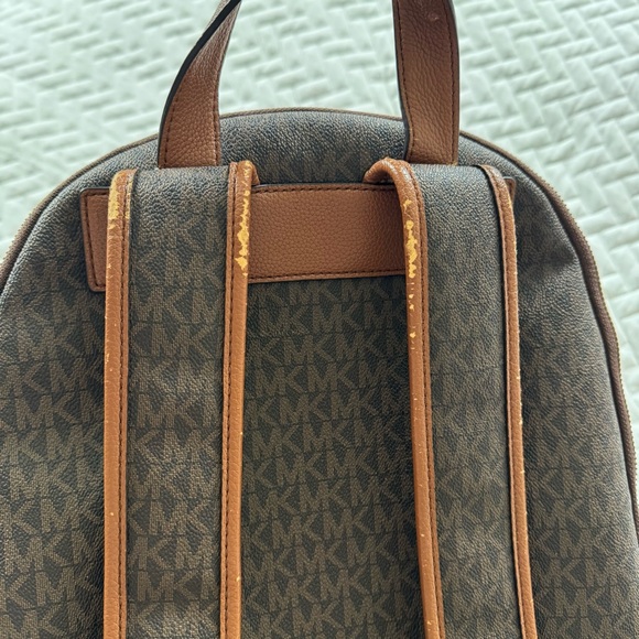 Michael Kors Erin Large Backpack Acorn Trim Brown Signature Logo Print Canvas - Picture 3 of 16